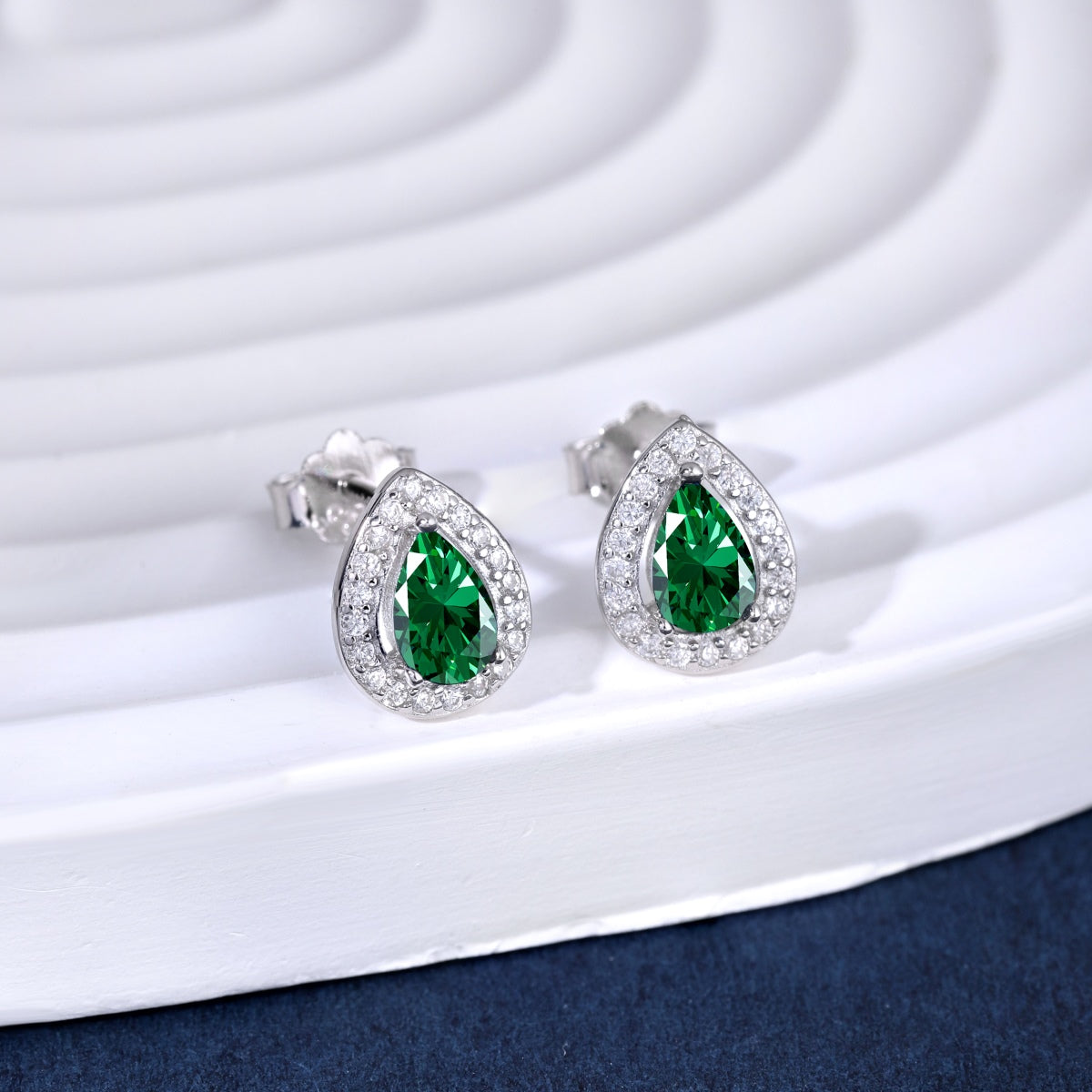 [Nova Jewelry]Luxurious Water Drop Shape Earrings
