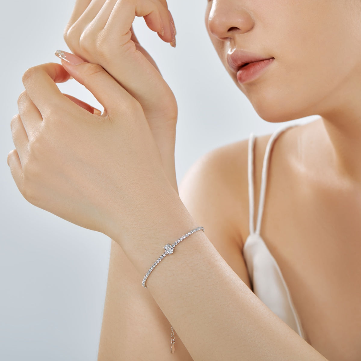 [Nova Jewelry]0.75 Carat Exquisite Oval Cut Daily Bracelet
