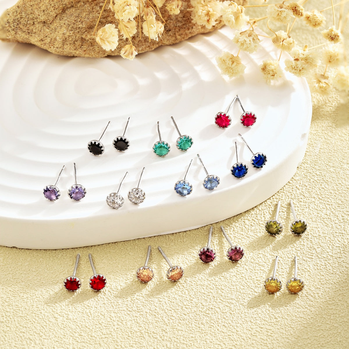 [Nova Jewelry]Sparkling Colorful Round Shape Earrings