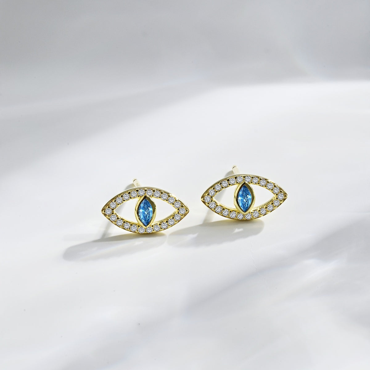 [Nova Jewelry]Blue Devil Eyes Hollow Stud Earrings