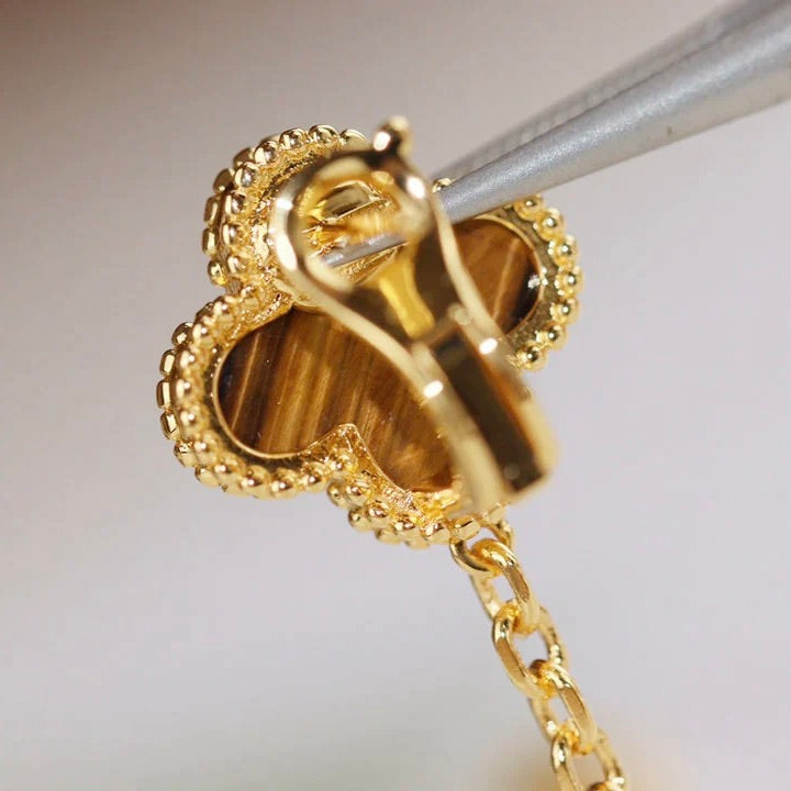 [BLUE TEARS]CLOVER  2 MOTIF  TIGER EYE CARNELIAN EARRINGS