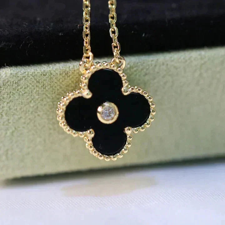 [BLUE TEARS]CLOVER 15MM DIAMOND ONYX NECKLACE