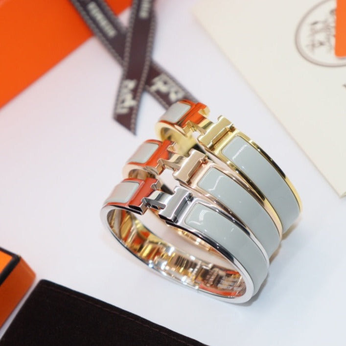 [BLUE TEARS]H LIGHT BLUE BRACELET