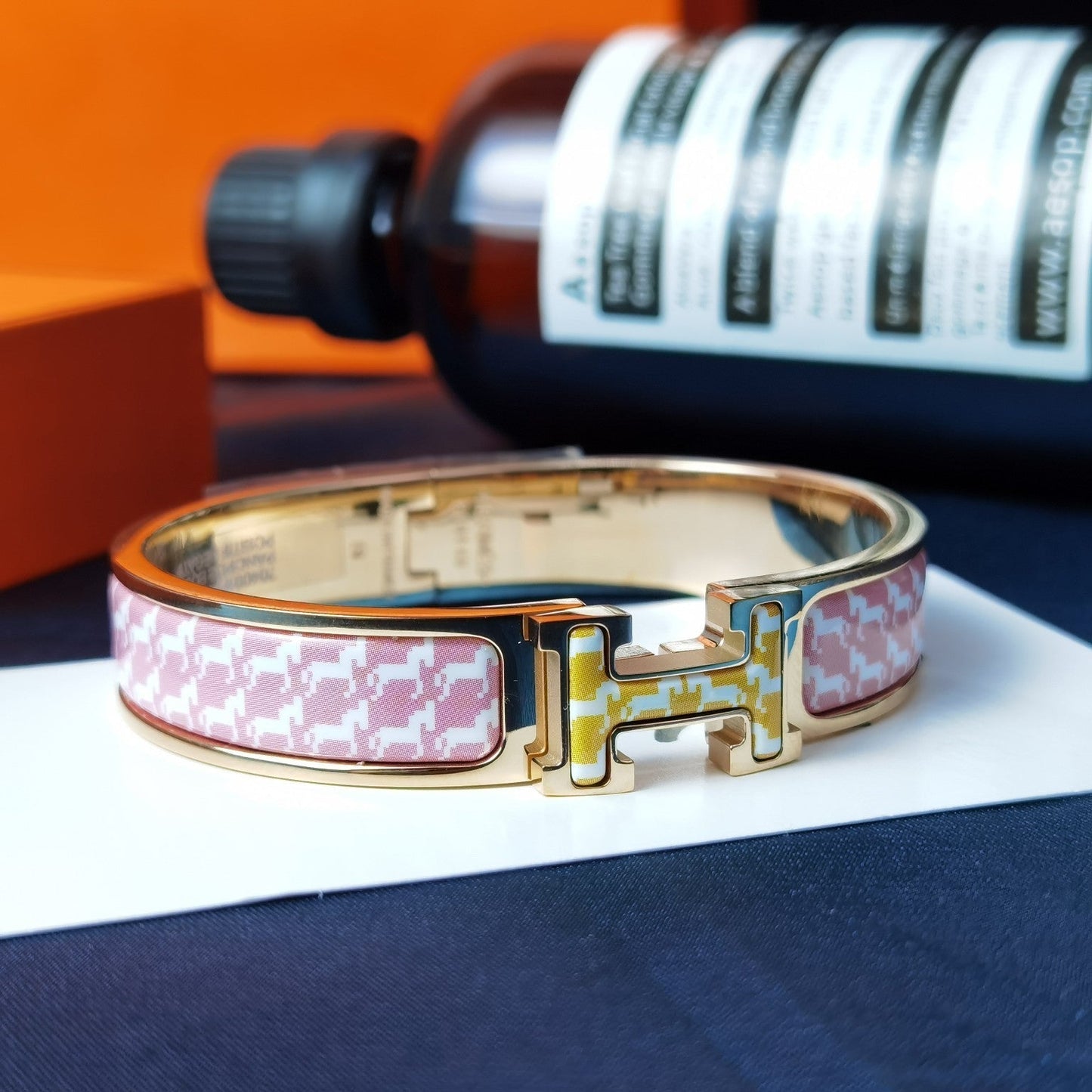 [BLUE TEARS]H HORSE BRACELET 12MM