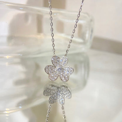 [BLUE TEARS]FLOWER DIAMOND NECKLACE