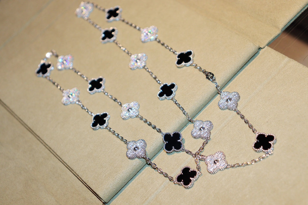 [BLUE TEARS]CLOVER 20 MOTIFS ONYX DIAMOND SILVER
