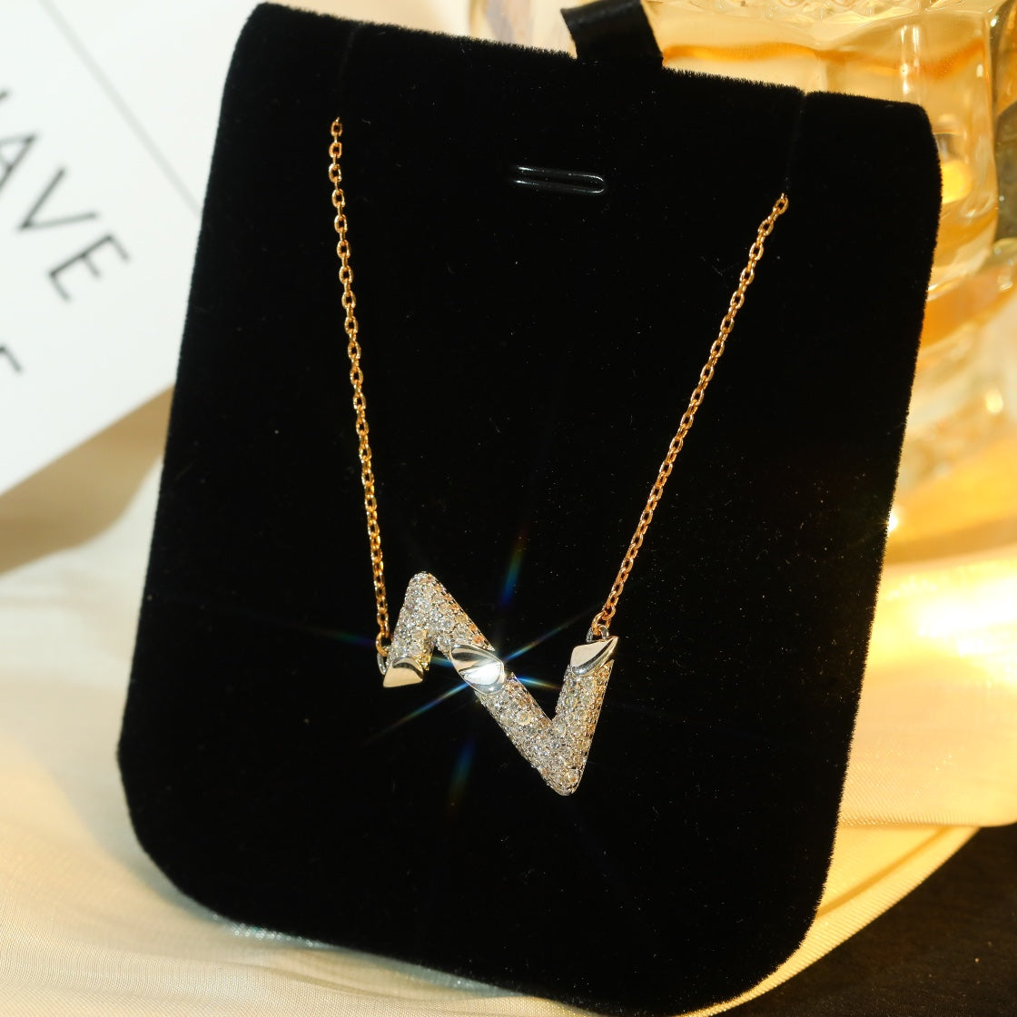 [BLUE TEARS]VOLT SILVER DIAMOND PEDANT NECKLACE