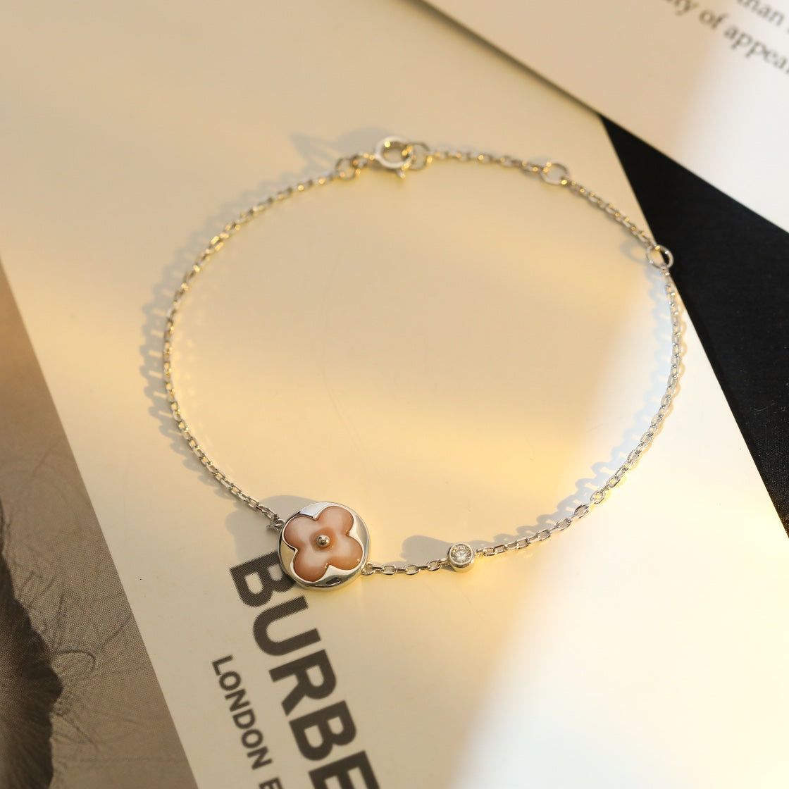 [BLUE TEARS]SUN MOTIF PINK MOP SILVER BRACELET