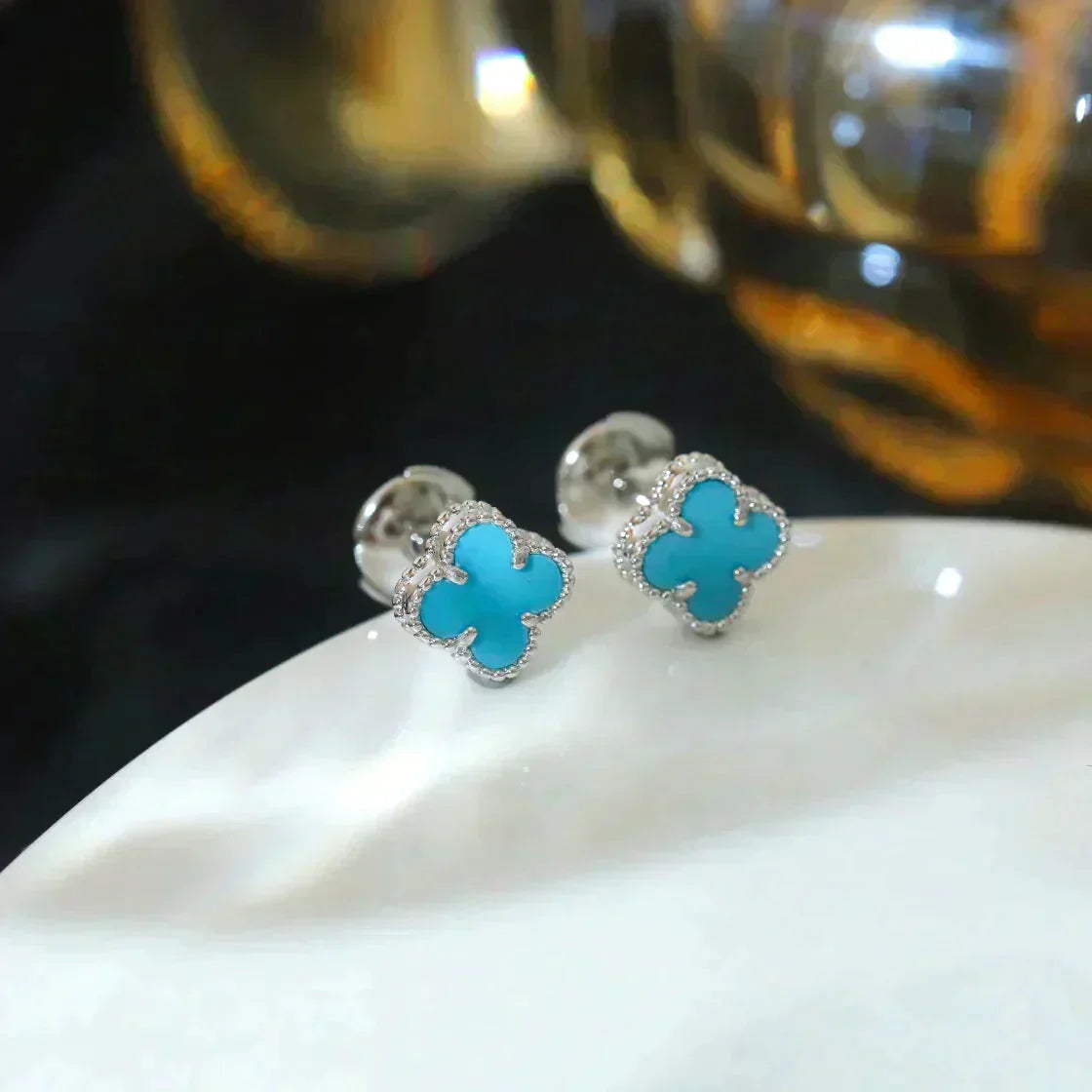 [BLUE TEARS]CLOVER MINI 9.5MM ONYX STUD EARRINGS SILVER