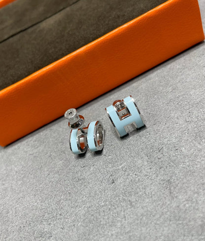 [BLUE TEARS]POP H SKY BLUE STUD EARRINGS