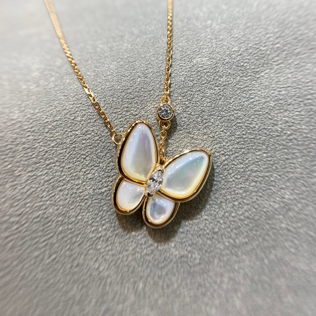 [BLUE TEARS]BUTTERFLY MOP DIAMOND NECKLACE