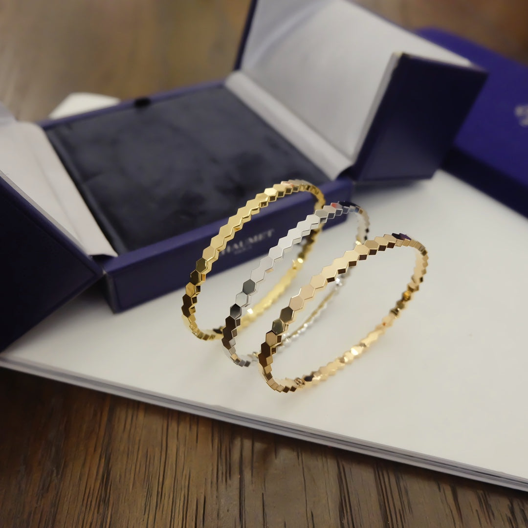 [BLUE TEARS]BEE LOVE BRACELET