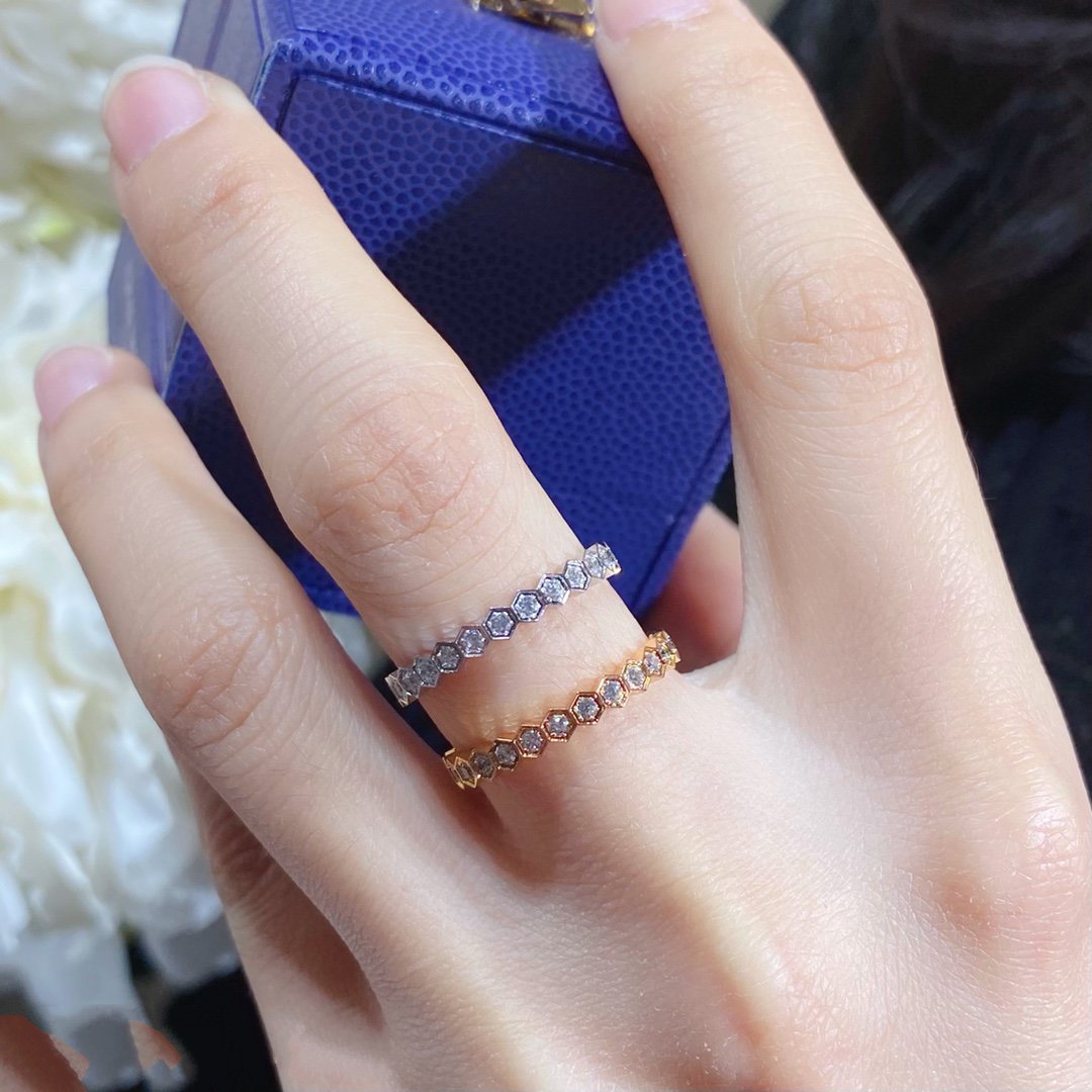 [BLUE TEARS]BEE LOVE DIAMOND PAVED SMALL RING