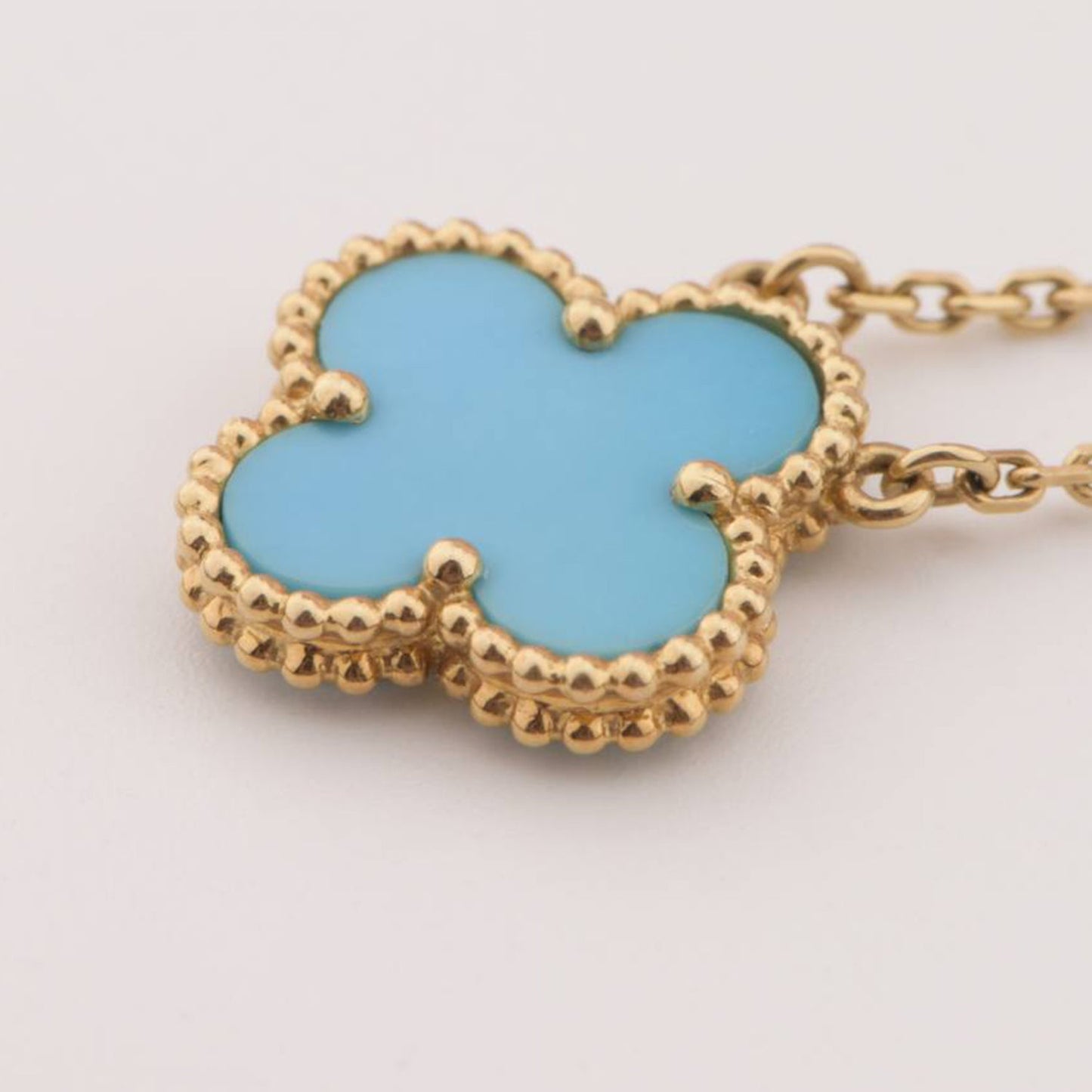 [BLUE TEARS]CLOVER 15MM VINTAGE TURQUOISE NECKLACE