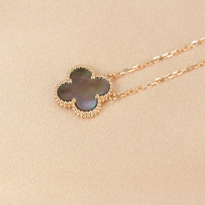 [BLUE TEARS]CLOVER 15MM  GRAY MOTHER OF PEARL NECKLACE