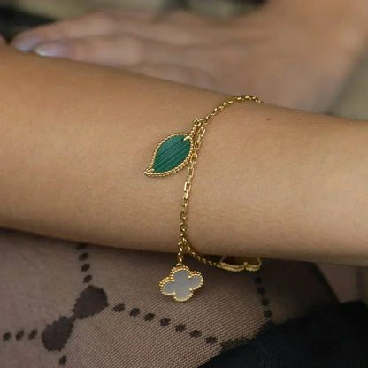 [BLUE TEARS]LUCKY SPRING 5 MOTIF GOLD BRACELET