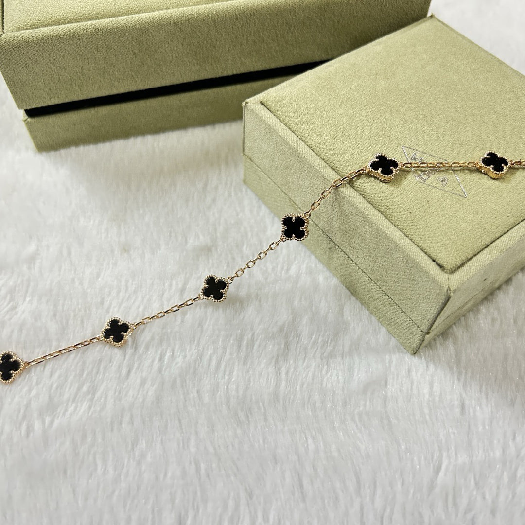 [BLUE TEARS]CLOVER 6 MOTIF  ONYXS BRACELET