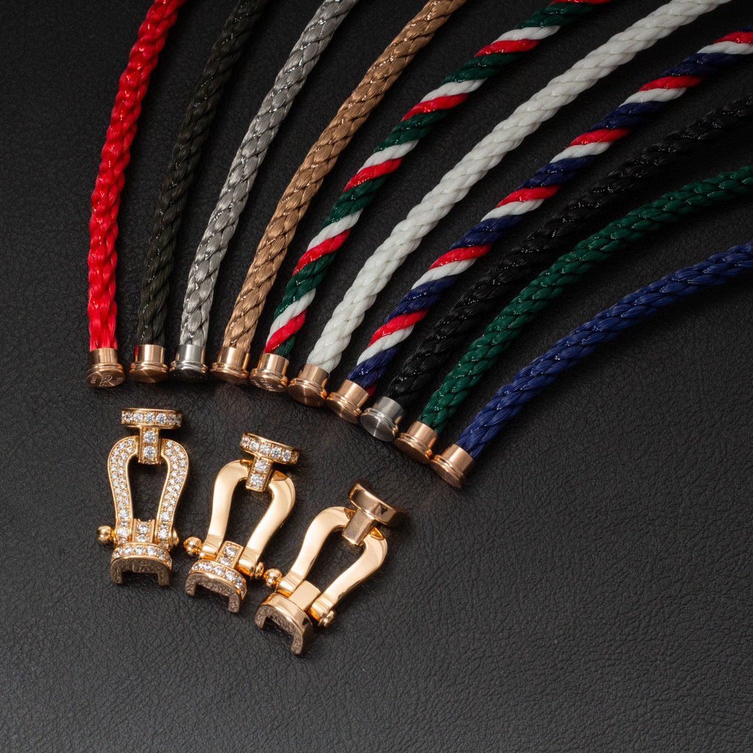 [BLUE TEARS]FORCE LARGE HORSESHOE FULL DIAMOND BRACELET SILVER