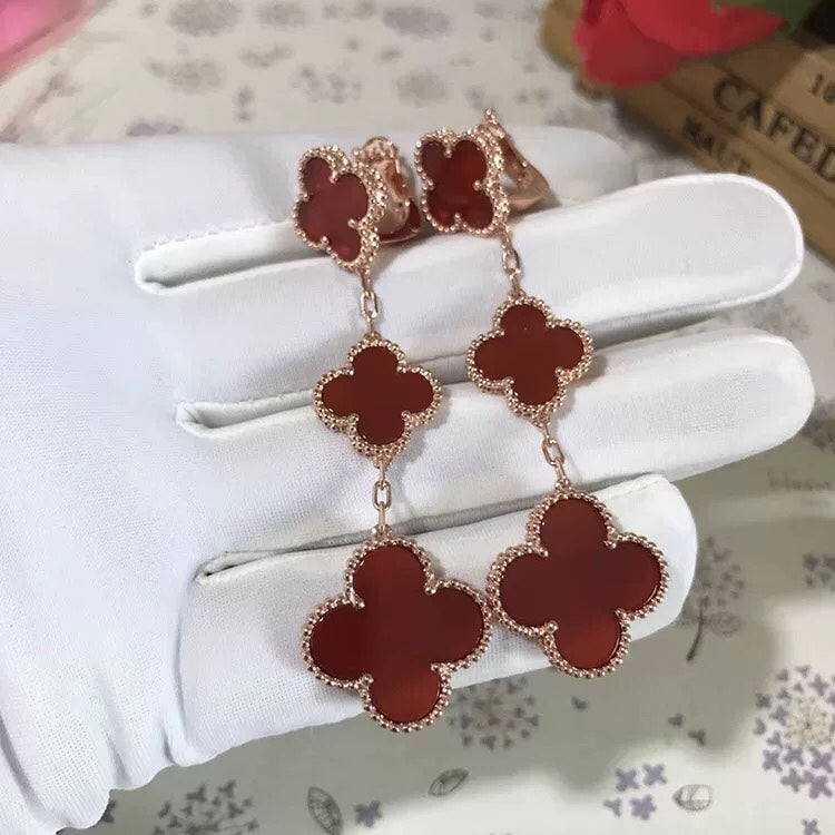[BLUE TEARS]CLOVER 3 MOTIF CARNELIAN DROP EARRINGS