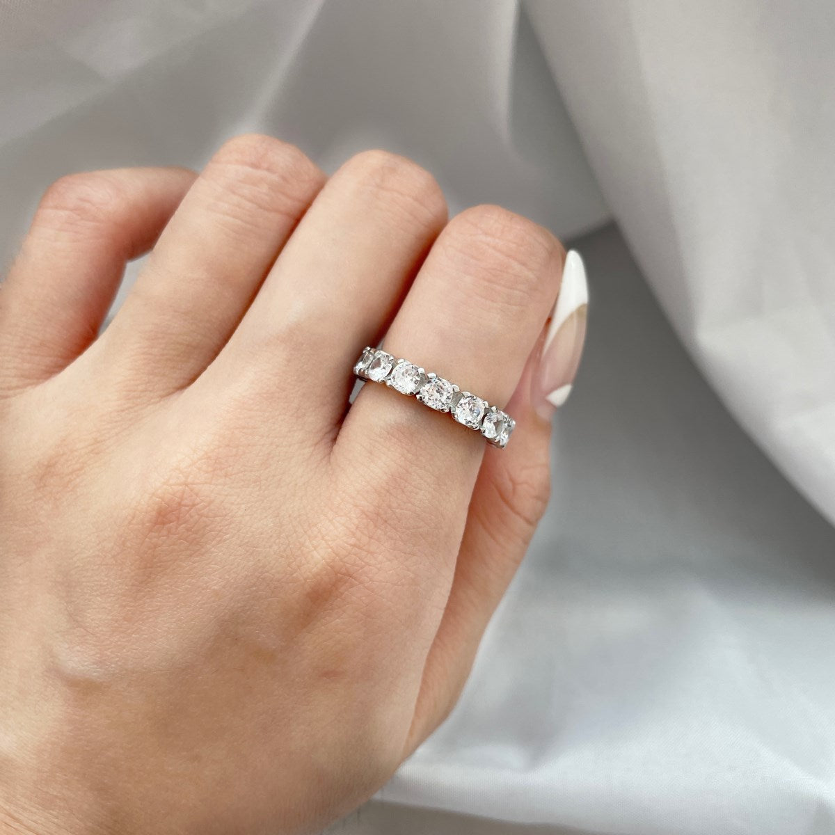 [Nova Jewelry]Eternity Round Cut Tennis Ring